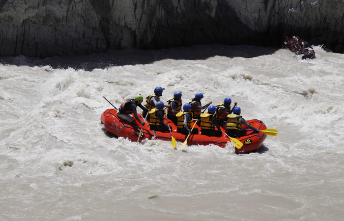 rafting in ladakh
